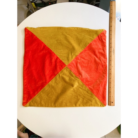 Set of 2 Vintage 70s Throw Pillow Covers Groovy Pillows Geometric Pillow Covers - Picture 3 of 5